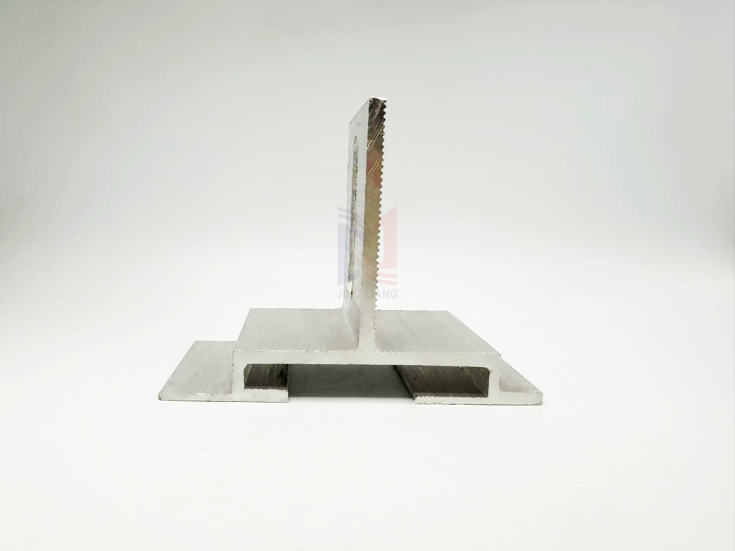 Leichtgewichtige und langlebige Schiene für 18mm Terrakotta-Paneel-Fassaden-Tragsystem