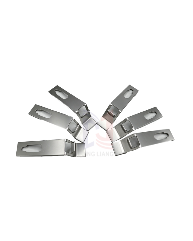 Customized and Anticorrosion K-shaped Clip for Facade Support System